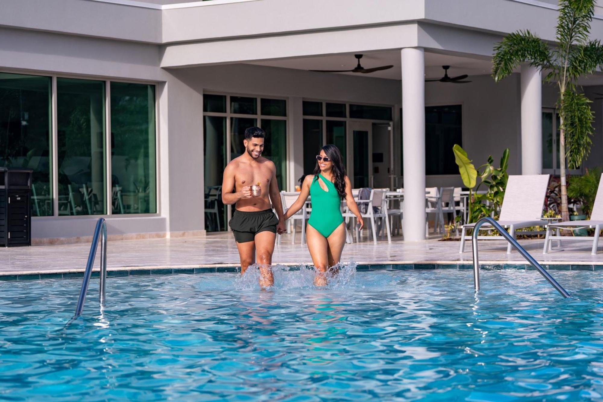Fairfield By Marriott Luquillo Beach Экстерьер фото